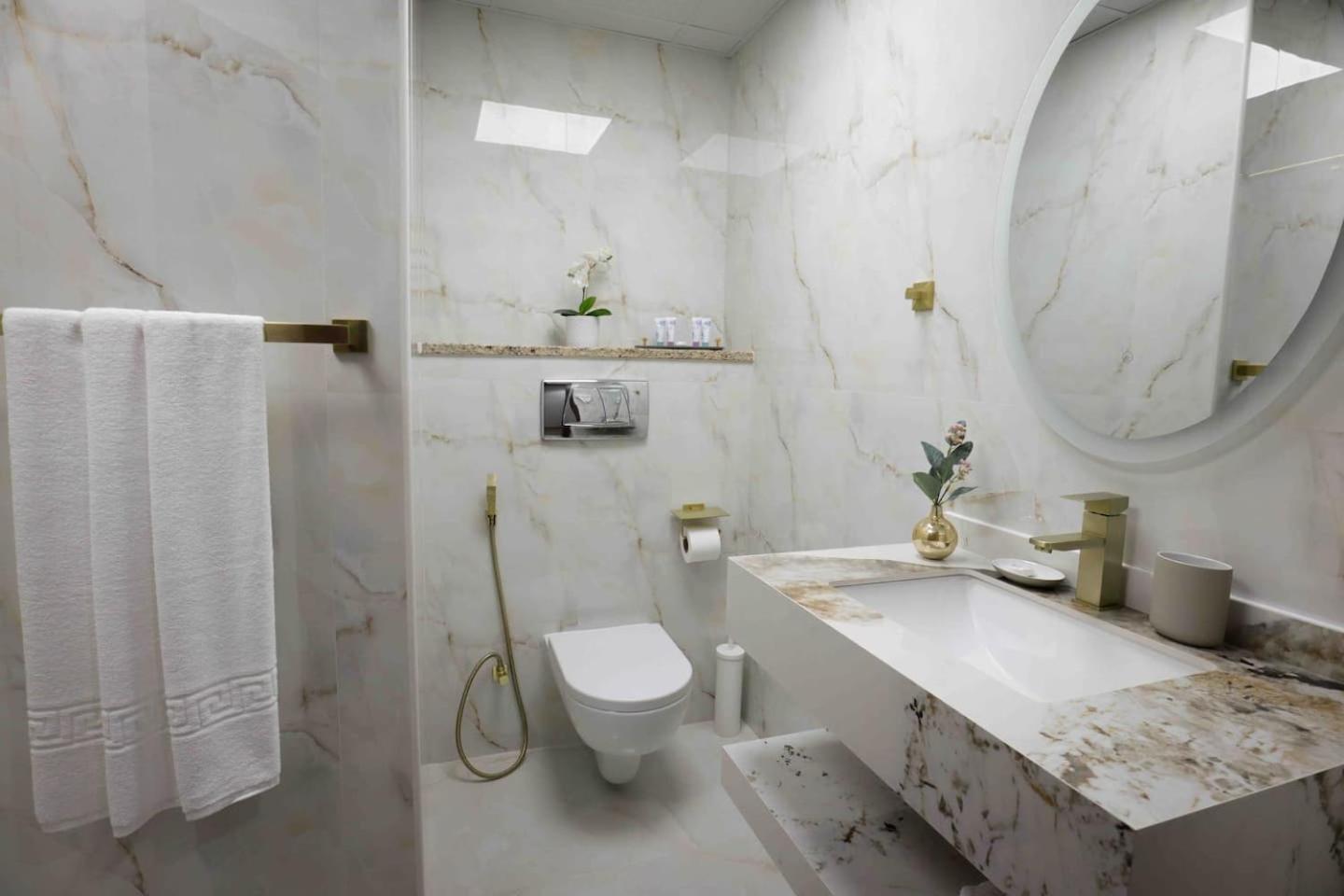 The Penthouse On 71St Floor Apartment Dubai Exterior photo